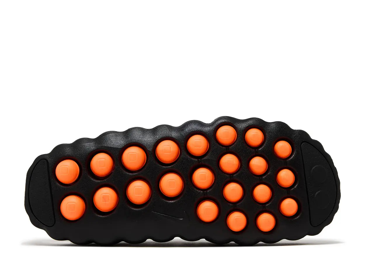 Nike Mind 001