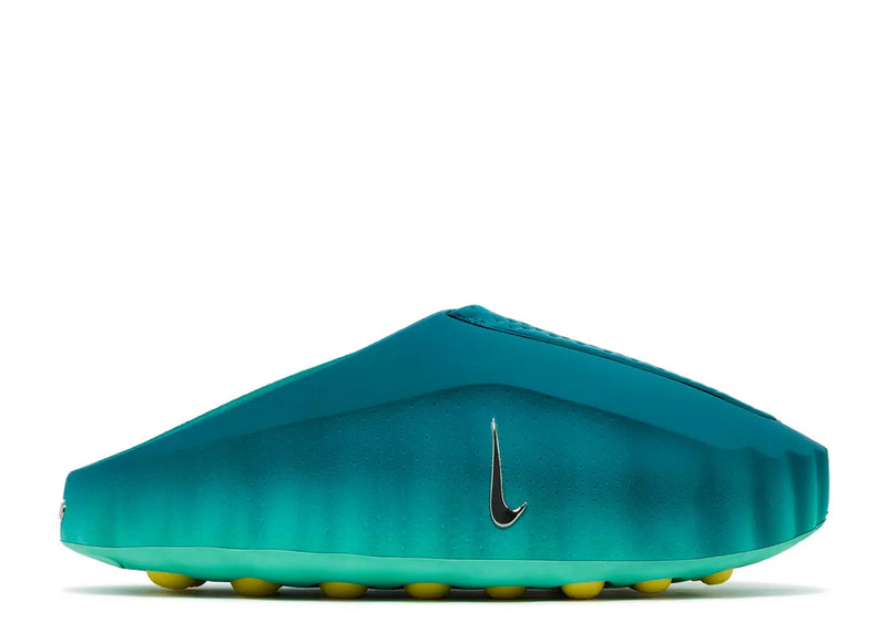 Nike Mind 001