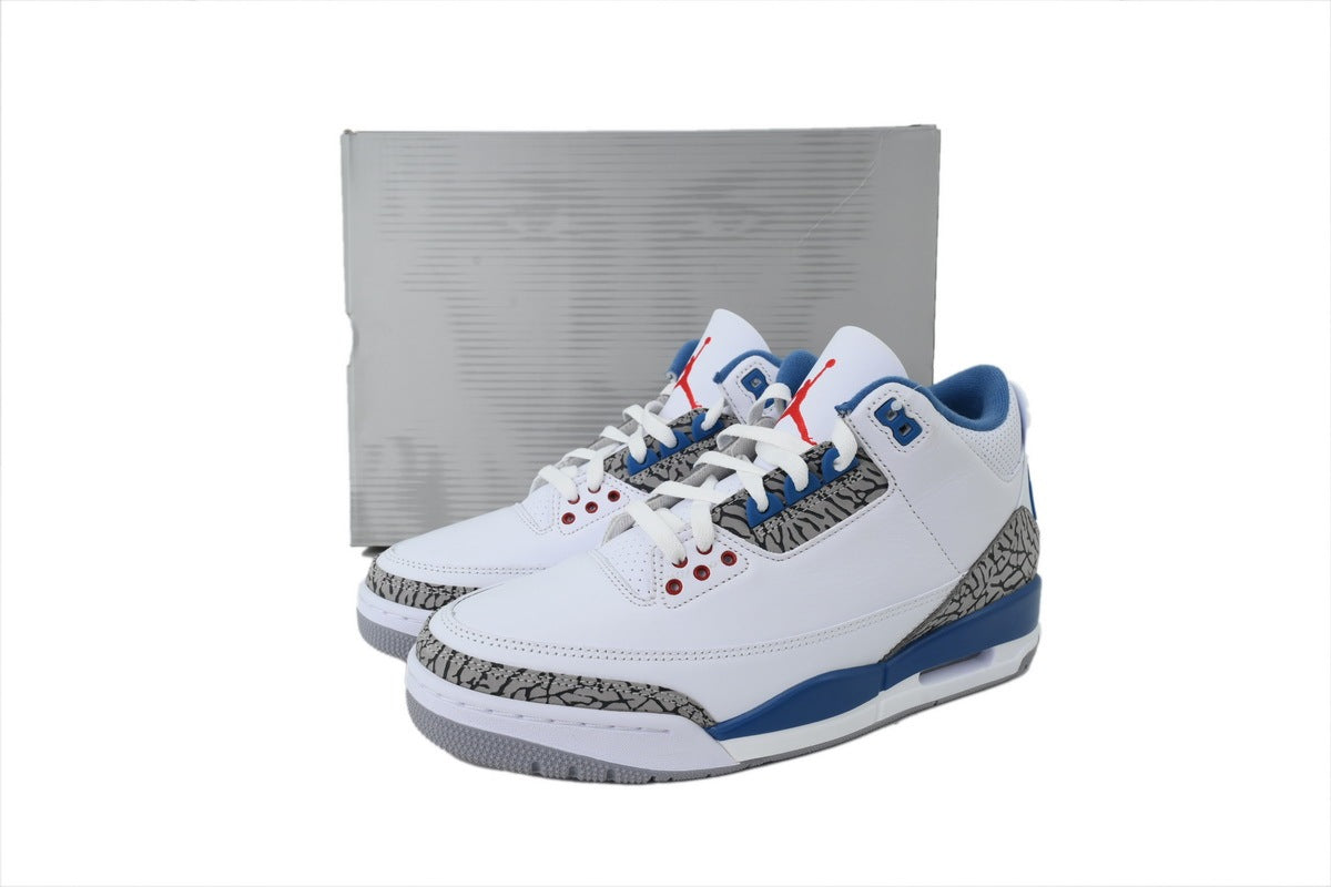 Air Jordan 3 Retro 'True Blue’