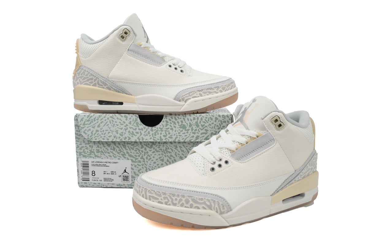 Air Jordan 3 Retro 'True Blue’
