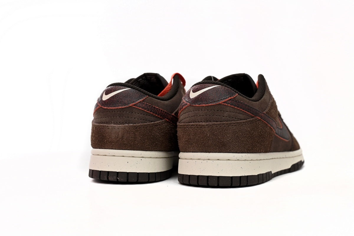 Nike dunk low Baroque brown